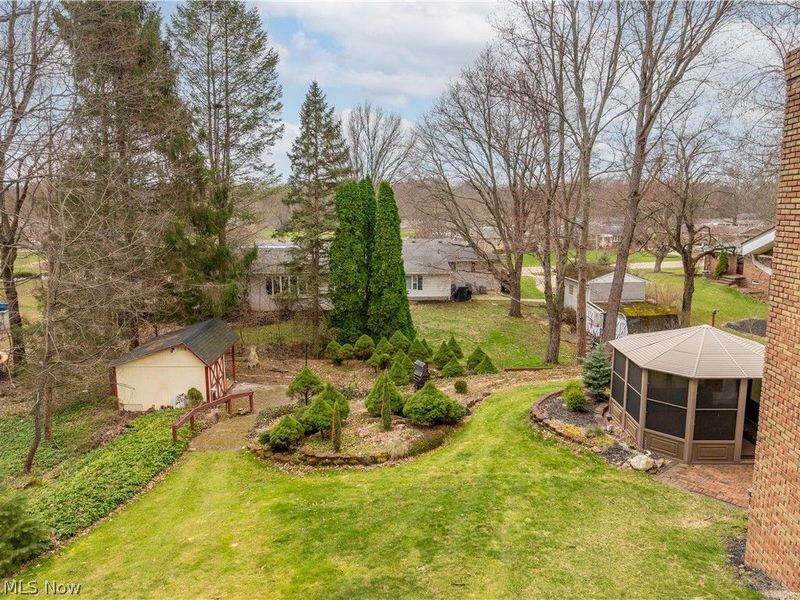 3680 Timber Lake Street NW, Uniontown, OH 44685 Photo 3