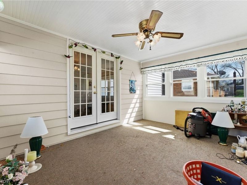 2883 Sharonwood Avenue NW, Canton, OH 44708 Photo 14