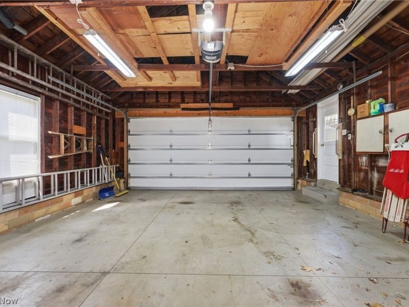 2883 Sharonwood Avenue NW, Canton, OH 44708 Photo 34