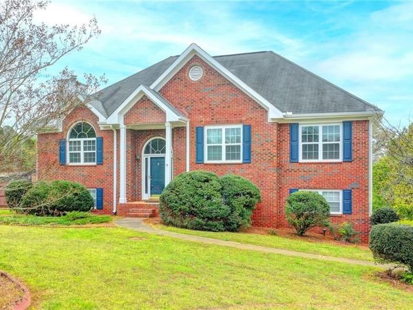 1945 Morgan Drive , Cumming, GA 30040