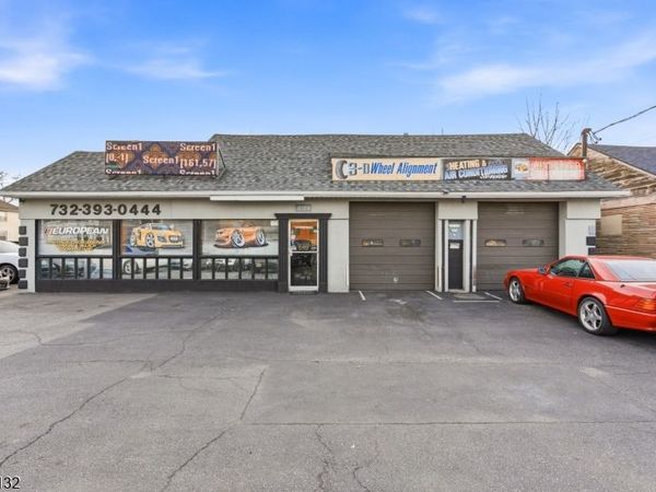 2210 Park Ave, South Plainfield, NJ 07080