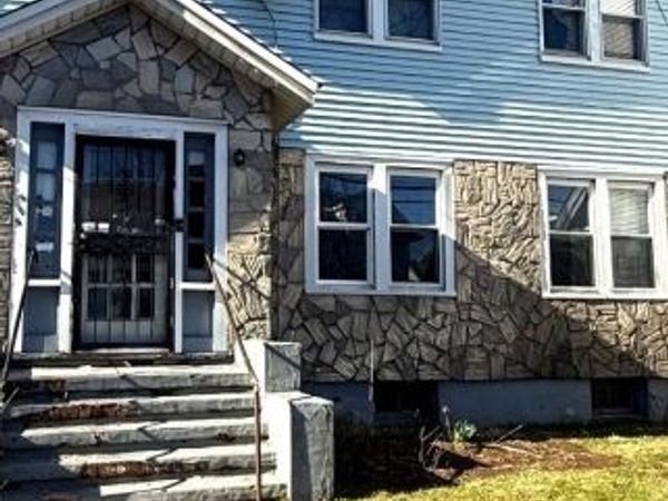 242 Pomona Ave, Newark, NJ 07112