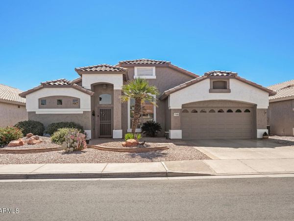 17489 N GOLDWATER Drive, Surprise, AZ 85374
