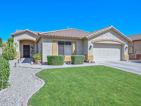 9206 W LONE CACTUS Drive, Peoria, AZ 85382