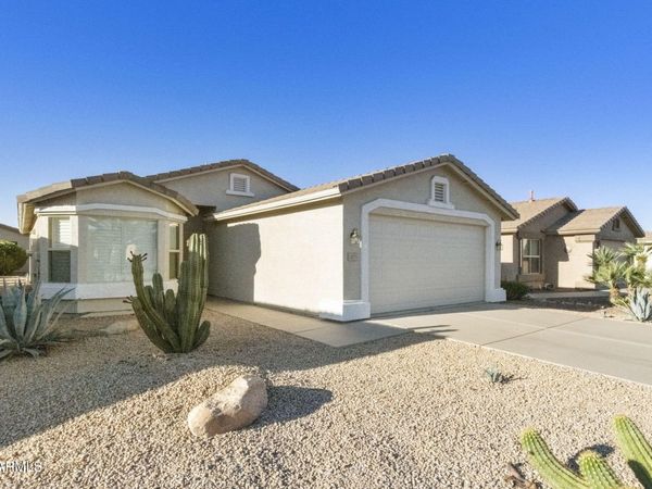 3423 E CHERRY HILLS Place, Chandler, AZ 85249