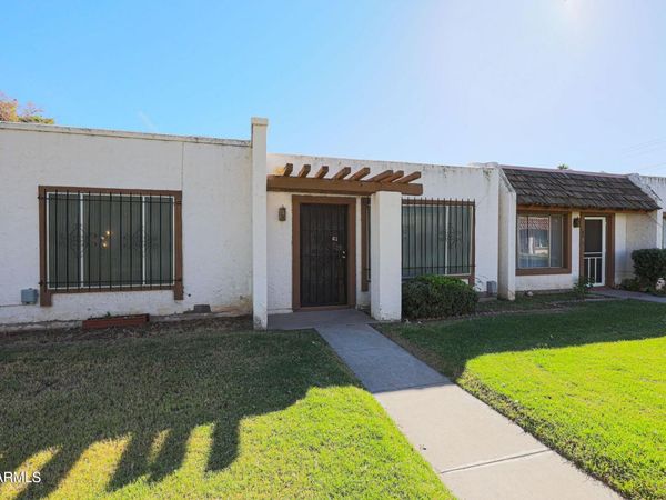 4654 W TUCKEY Lane, Glendale, AZ 85301