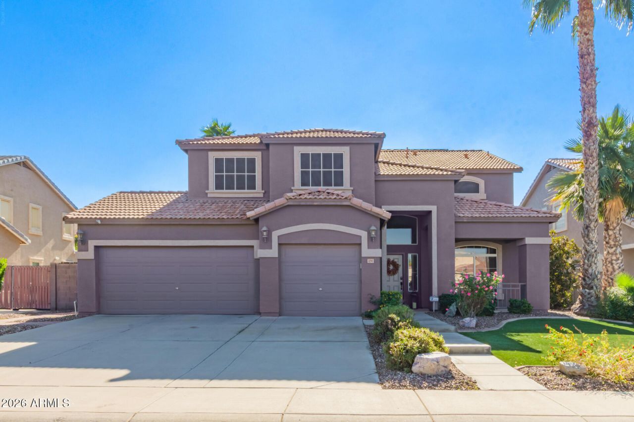 3297 E Mayberry Avenue, Gilbert, AZ 85297 Main Photo