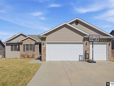 1444 Torreys Drive, Lincoln, NE 68521