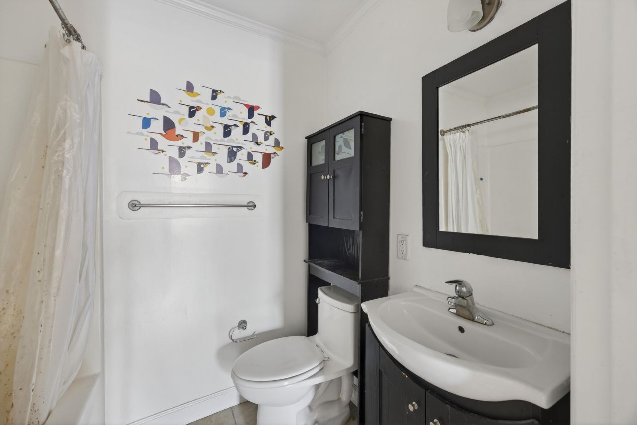 69 Washington Street Photo 35