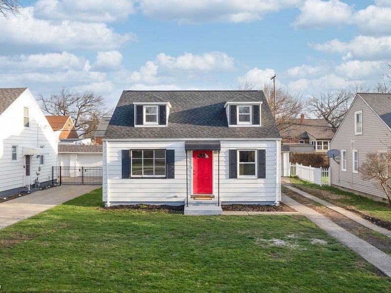 14732 Grapeland Avenue, Cleveland, OH 44111 Photo 1