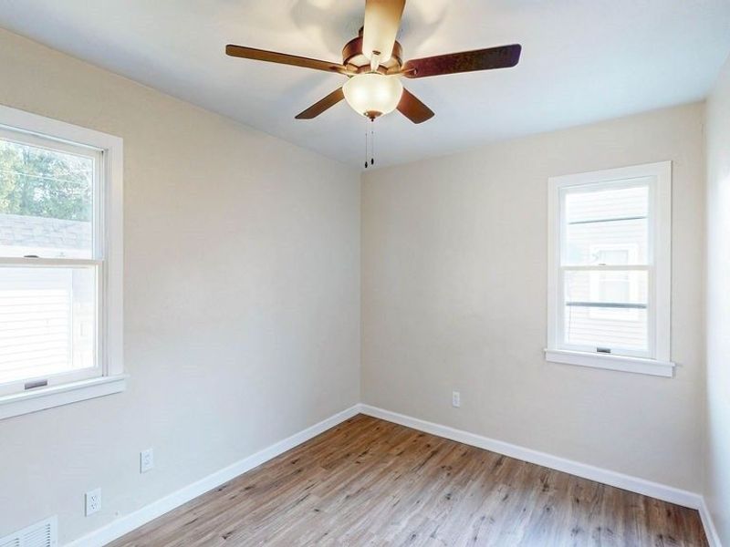 14732 Grapeland Avenue, Cleveland, OH 44111 Photo 15