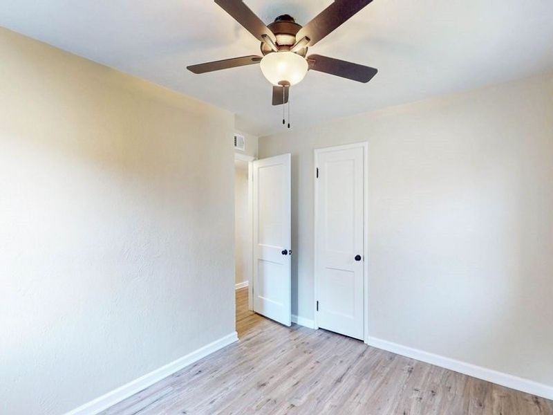 14732 Grapeland Avenue, Cleveland, OH 44111 Photo 16