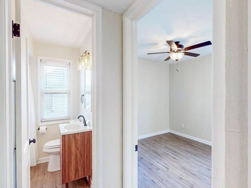 14732 Grapeland Avenue, Cleveland, OH 44111 Photo 19