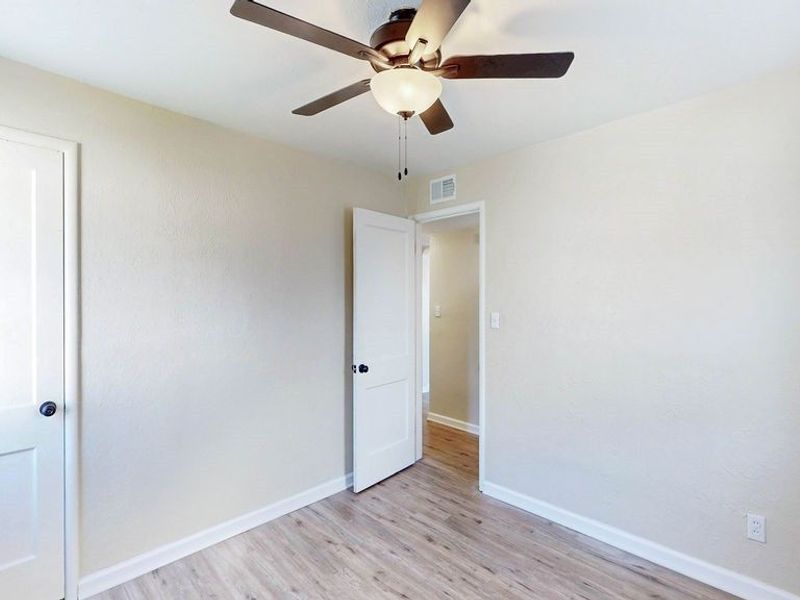 14732 Grapeland Avenue, Cleveland, OH 44111 Photo 20