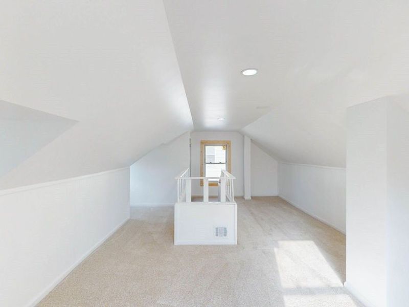 14732 Grapeland Avenue, Cleveland, OH 44111 Photo 24