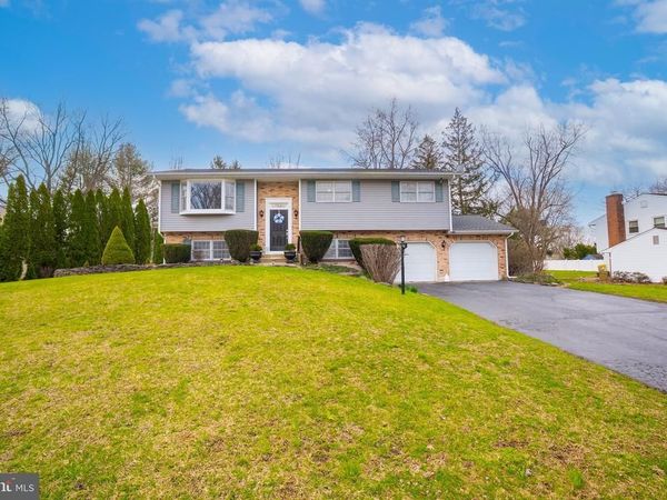 29 HAWTHORNE LANE , HIGHTSTOWN, NJ 08520