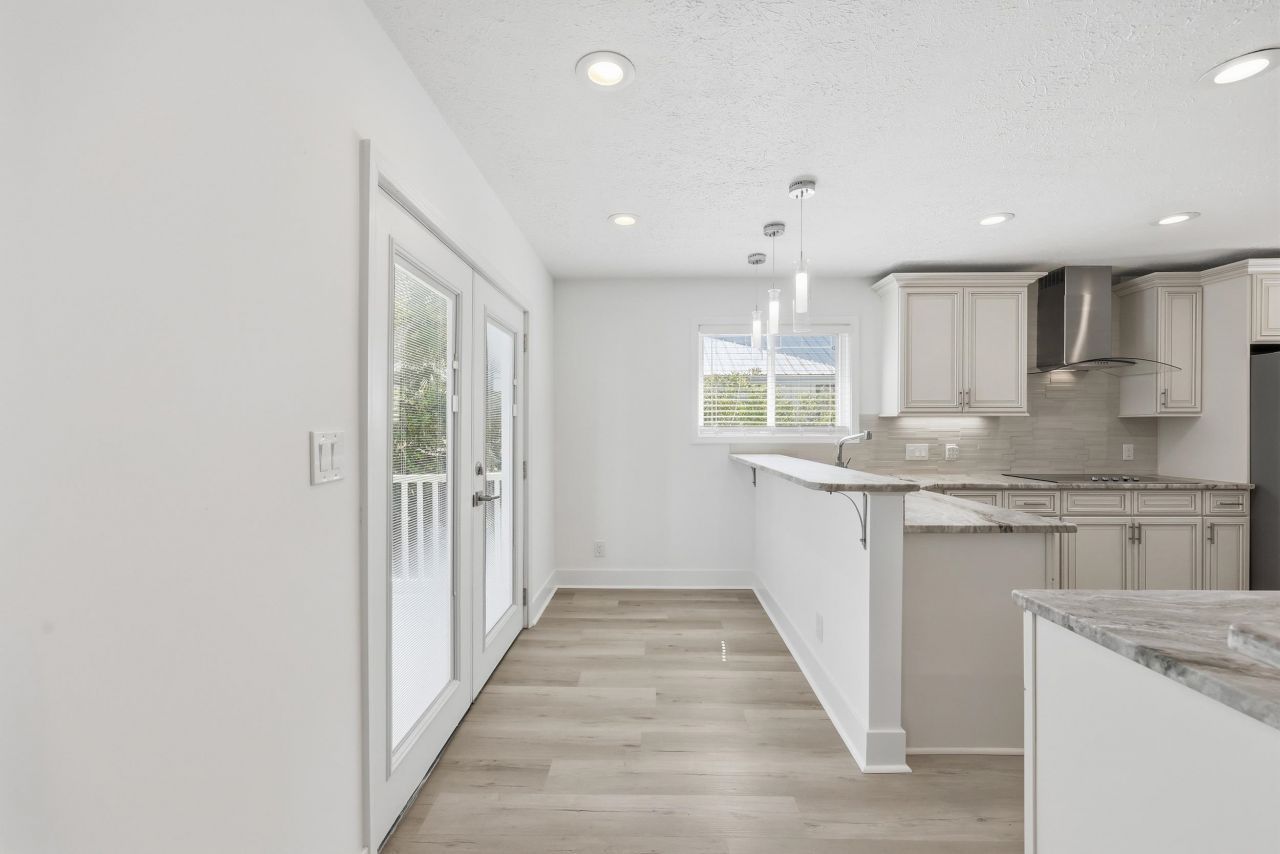 409 Sunset Trail  Photo 11