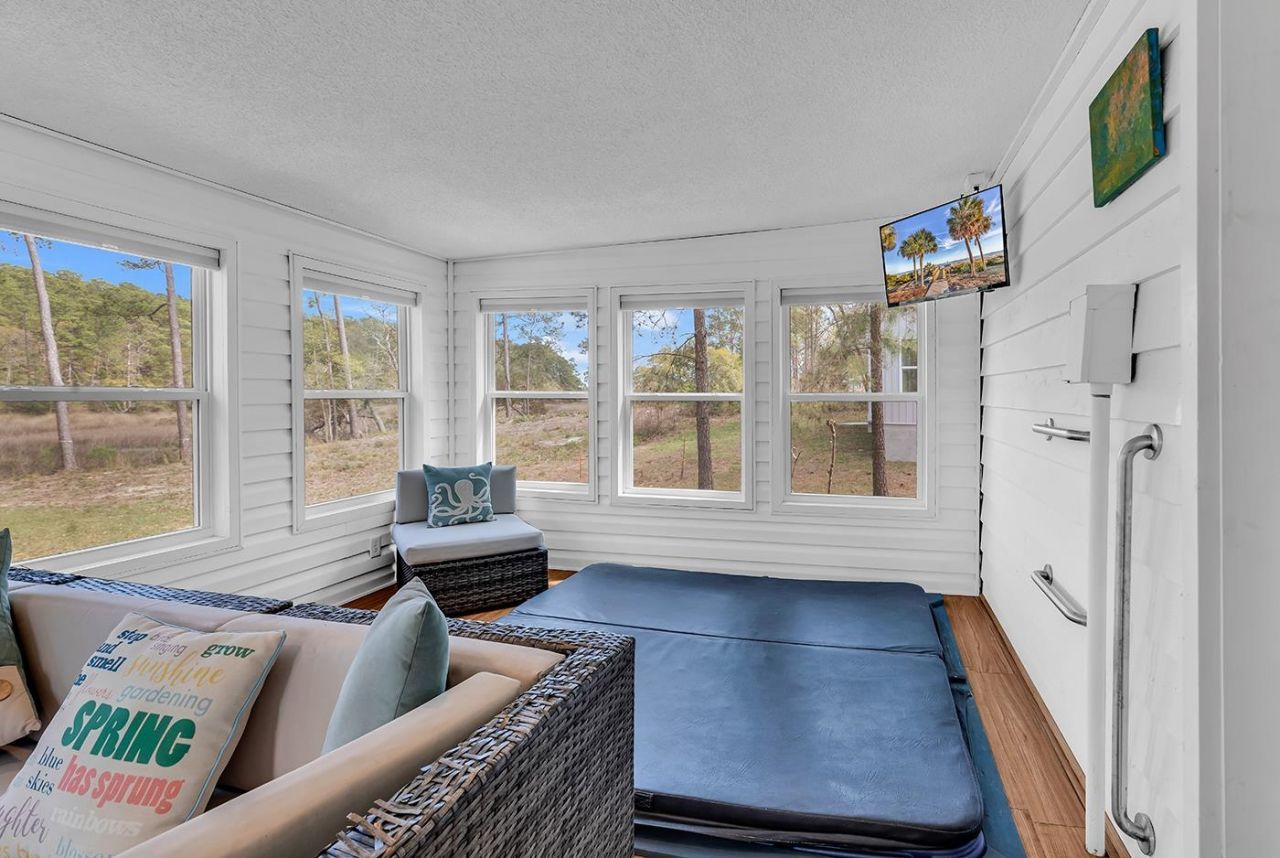 2214 Dykman Circle Photo 15