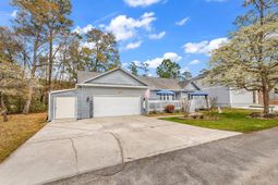 2214 Dykman Circle photo 4