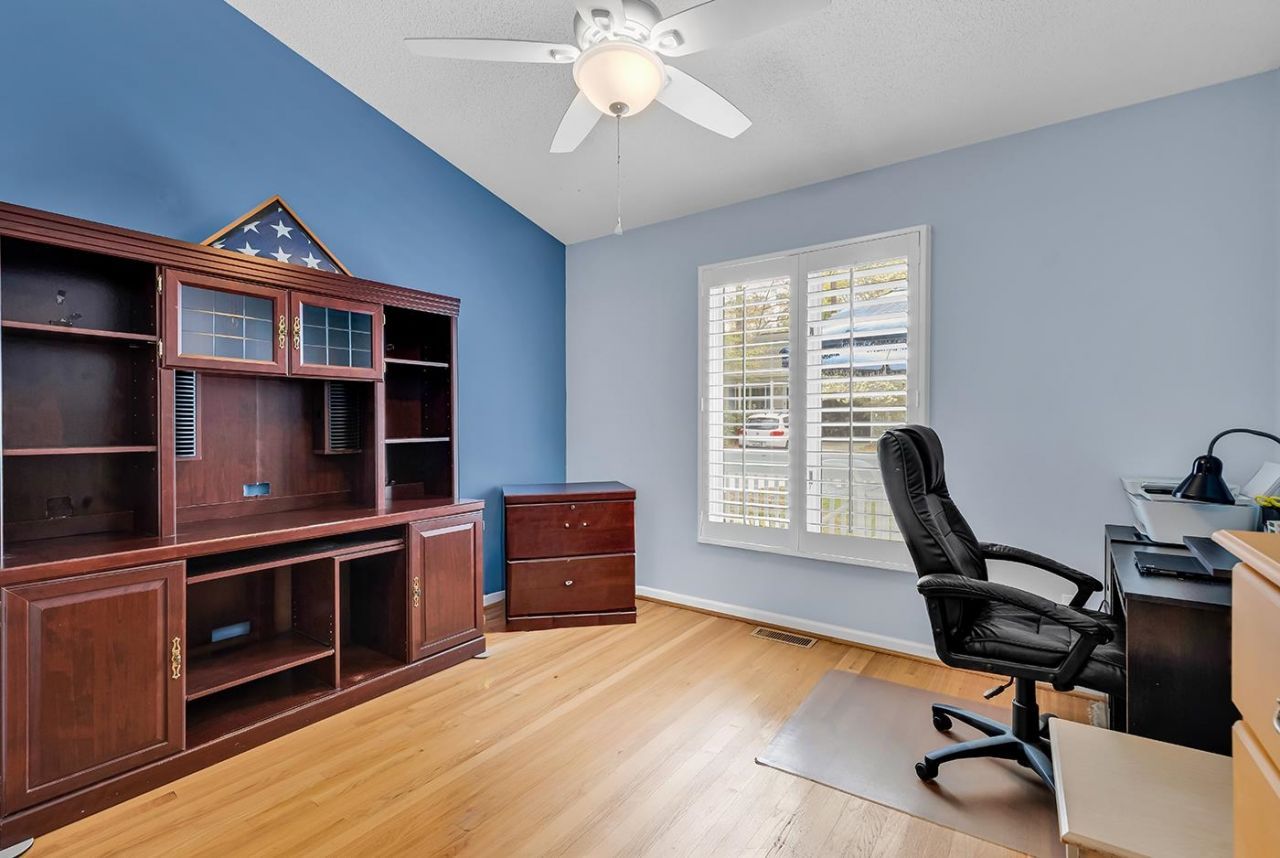 2214 Dykman Circle Photo 34