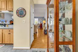 2214 Dykman Circle photo 4