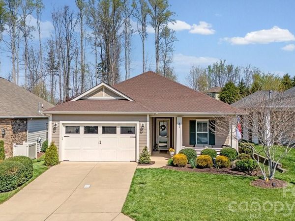 439 Granite Lake Court, Denver, NC 28037