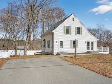 166 High, Gardner, MA 01440