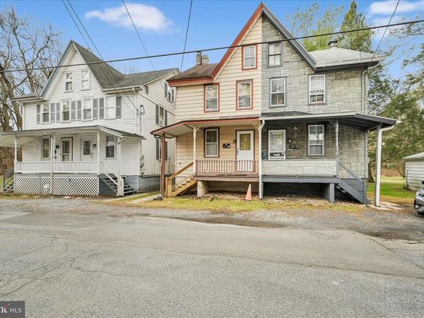 43 WIDEAWAKE STREET , PINE GROVE, PA 17963