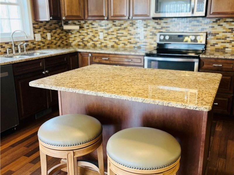 675 Bridle Court, Geneva, OH 44041 Photo 4