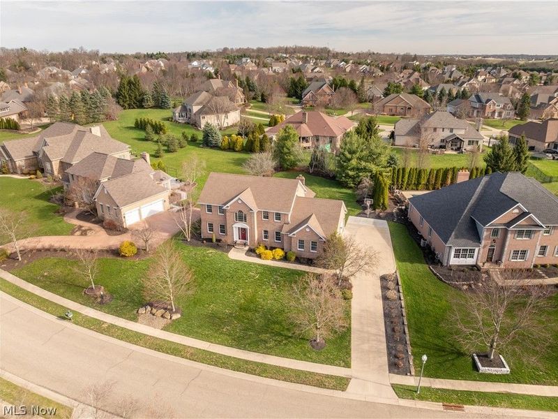 2669 Carrington Street NW, North Canton, OH 44720 Photo 3