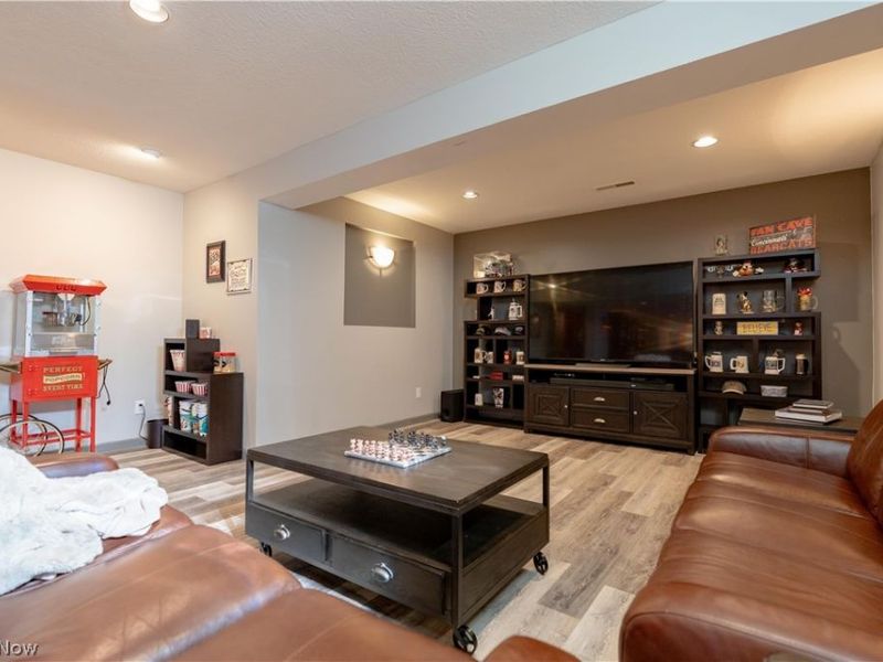 2669 Carrington Street NW, North Canton, OH 44720 Photo 39