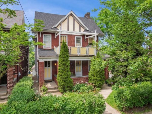 1033-1035 Farragut Street, Pittsburgh, PA 15206