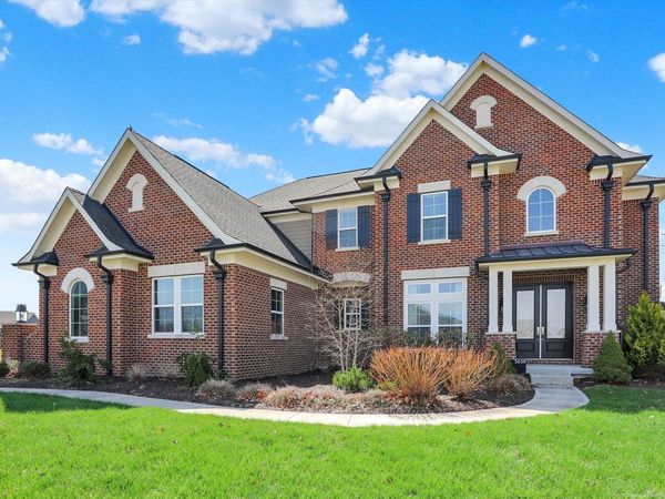 5658 Bentbrook Drive, Bargersville, IN 46106