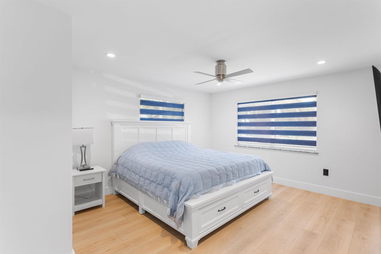 240 Southwinds Dr, Sanibel, FL 33957 Photo