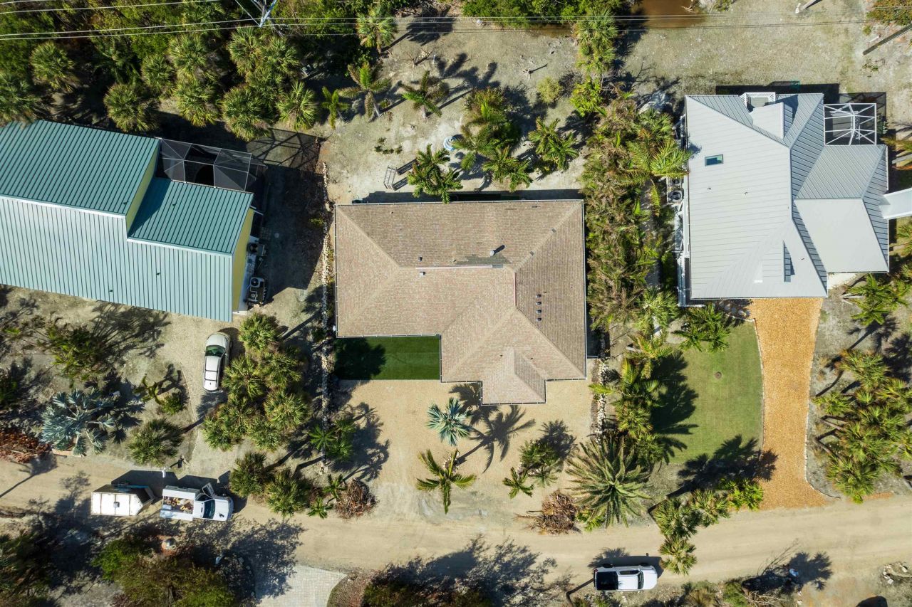 240 Southwinds Dr, Sanibel, FL 33957 Photo