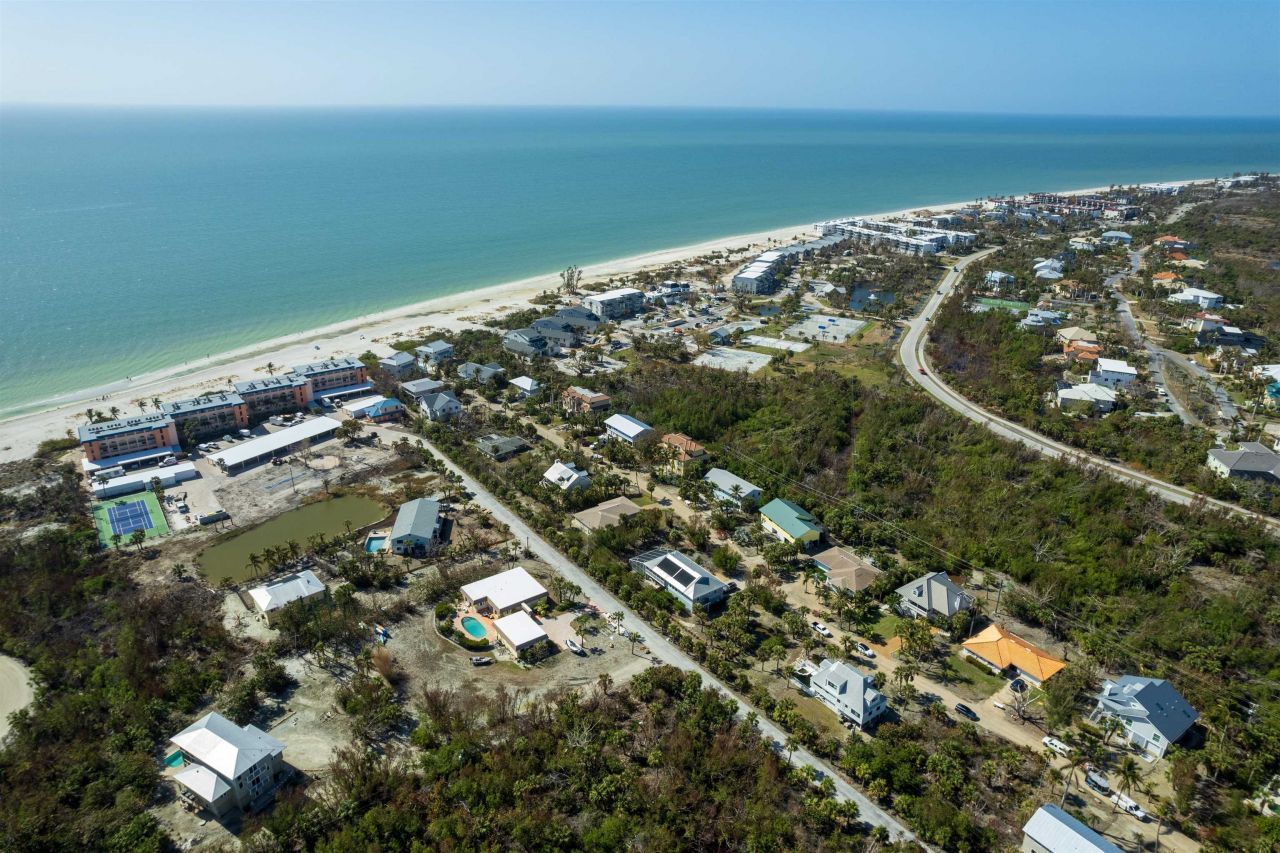 240 Southwinds Dr, Sanibel, FL 33957 Photo