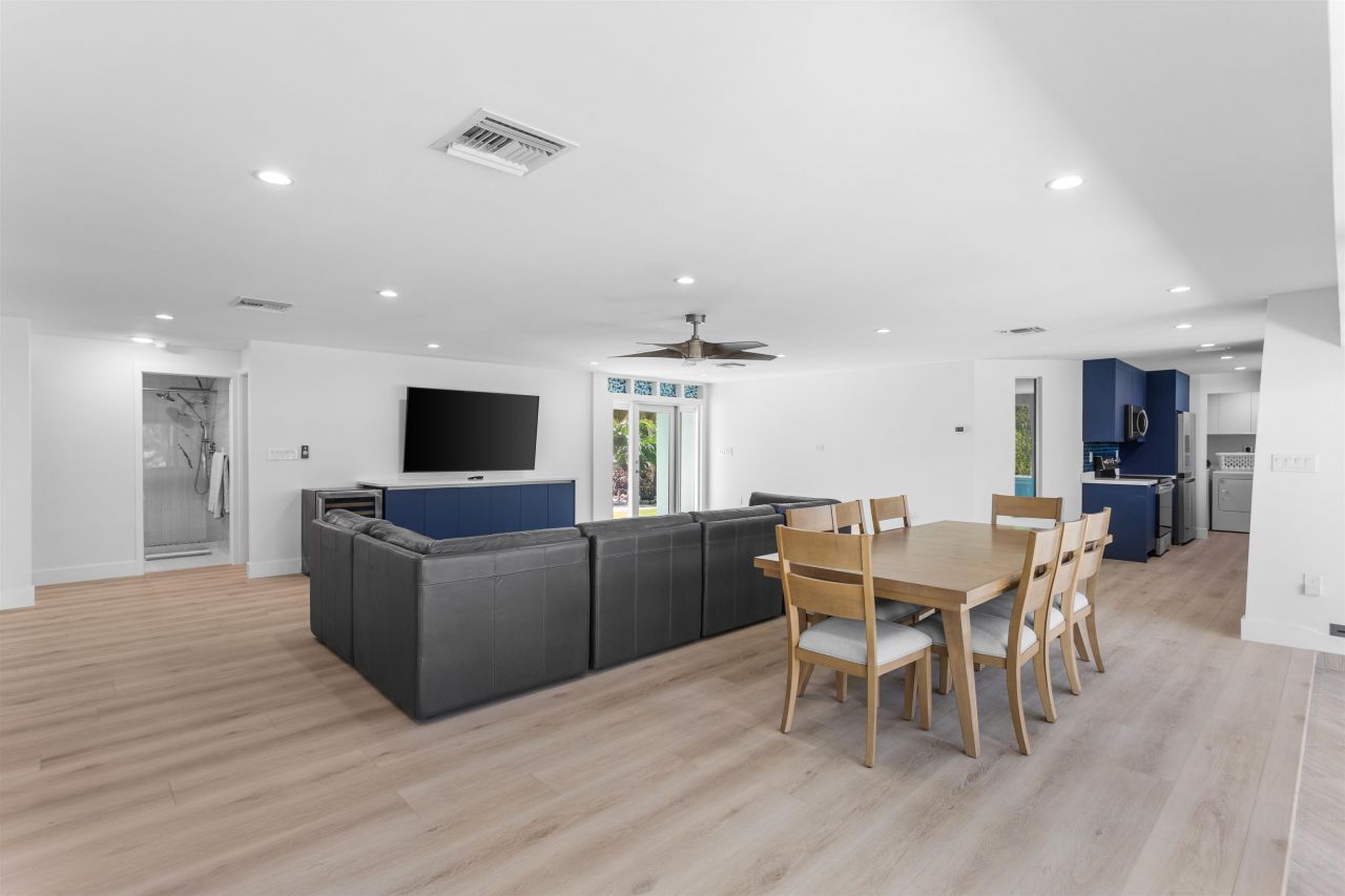 240 Southwinds Dr, Sanibel, FL 33957 Photo