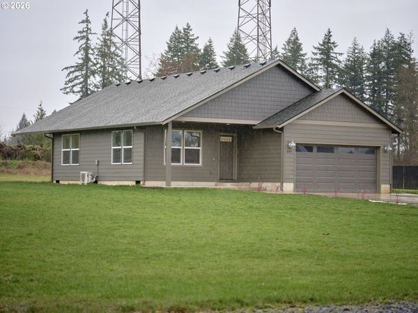 497 HART RD, Winlock, WA 98596