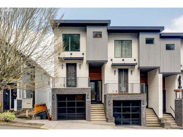 1625 SW MONTGOMERY ST, Unit C, Portland, OR 97201