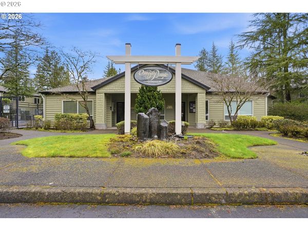5059 FOOTHILLS DR, Unit D (112), Lake Oswego, OR 97034