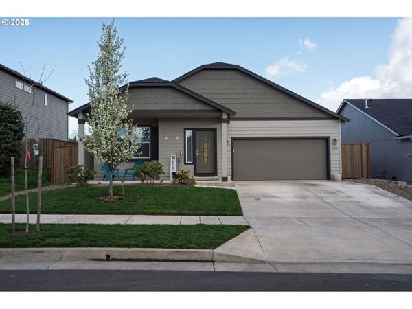 2833 ESSEX AVE, Albany, OR 97321