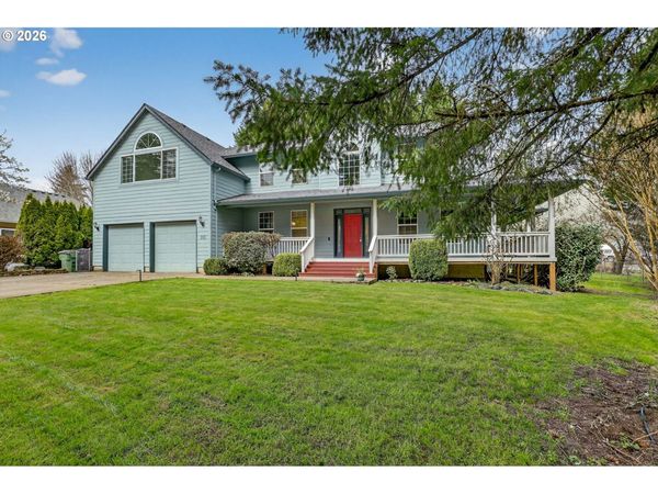 101 W Johanna CT, Newberg, OR 97132