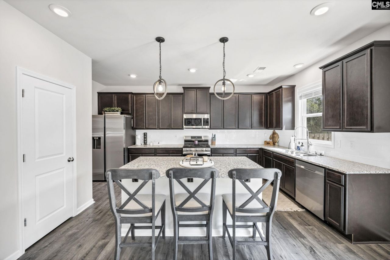 169 Prismatic Way  Photo 11