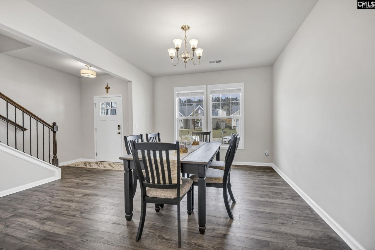 169 Prismatic Way  Photo 6