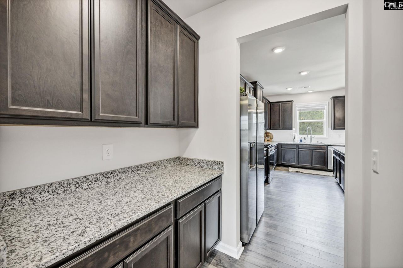 169 Prismatic Way  Photo 8