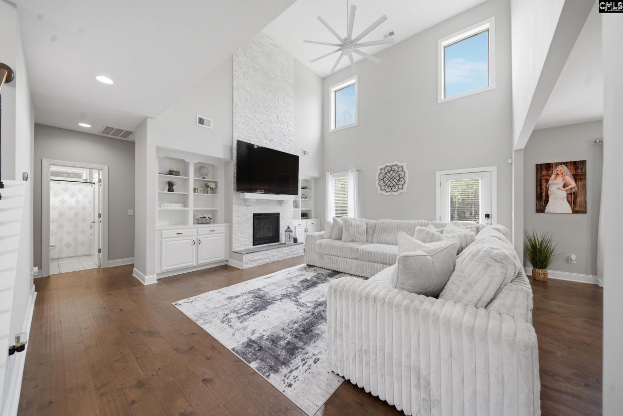 105 Shimano Court Photo 13