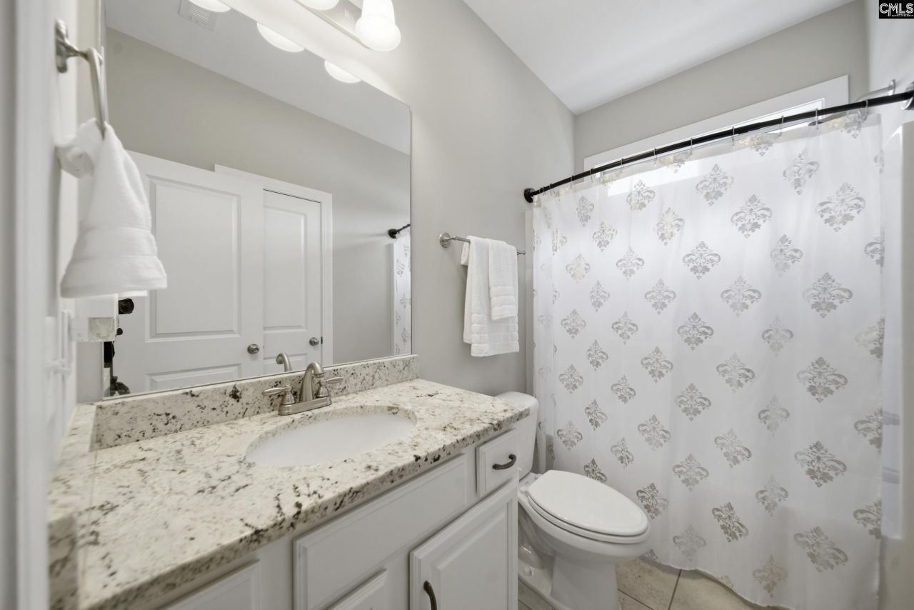 105 Shimano Court Photo 15