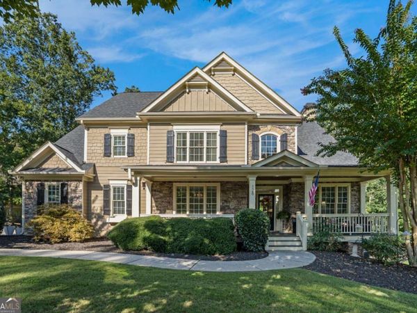 128 Brookfield Court SE, White, GA 30184