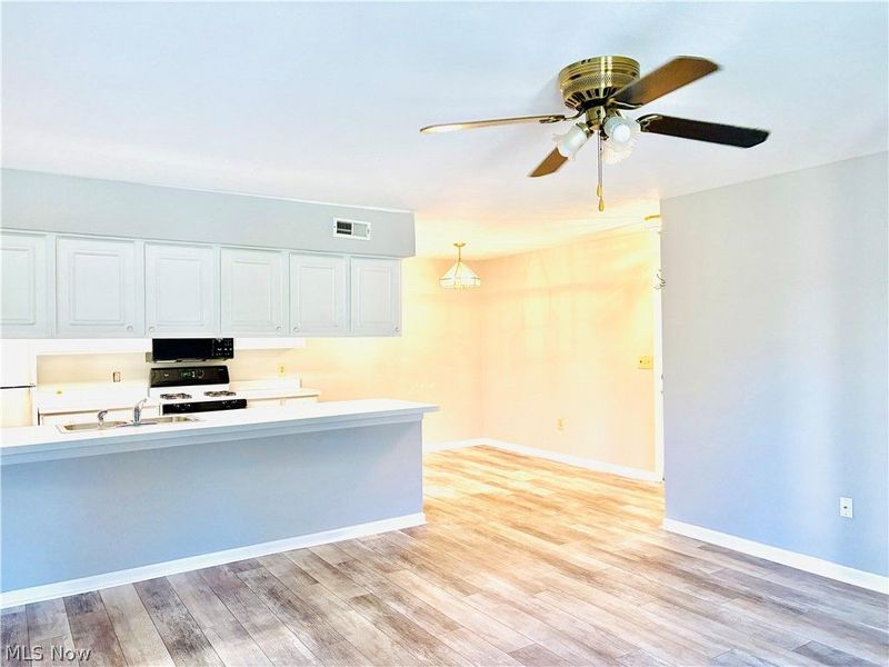 22671 Lenox Drive, Fairview Park, OH 44126 Photo 8