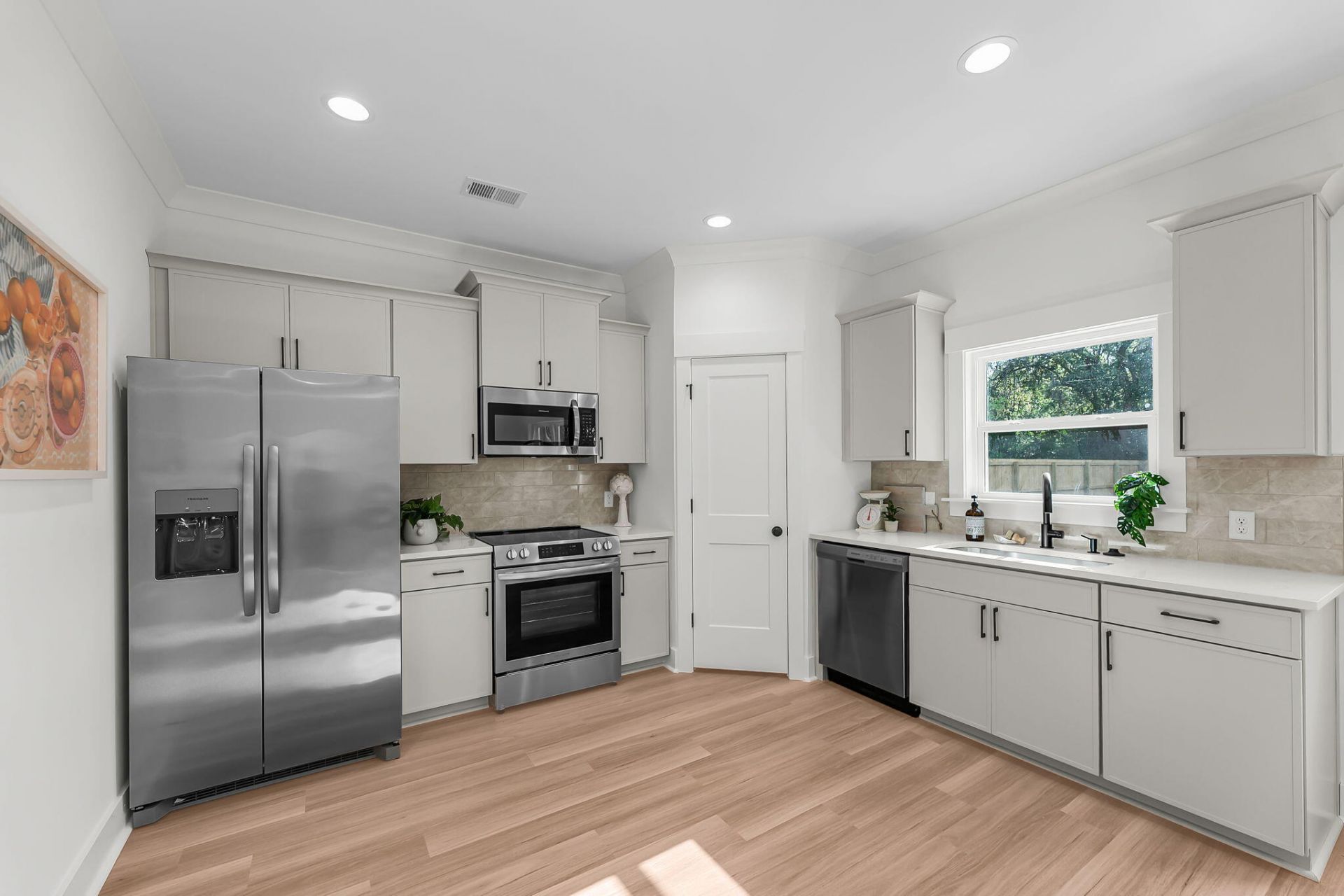 3581 Spence Drive Photo 8